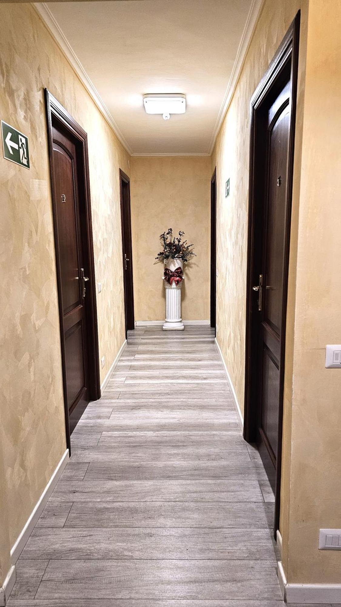Girasole Suites Rzym Zewnętrze zdjęcie